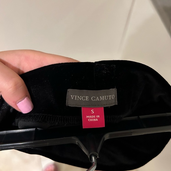 Velvet pencil skirt - Picture 3 of 3